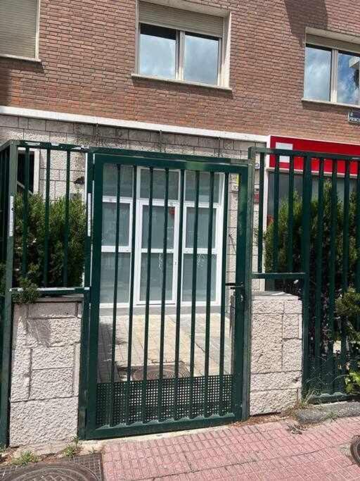 Apartamento Principe De Vergara Madrid Exteriör bild